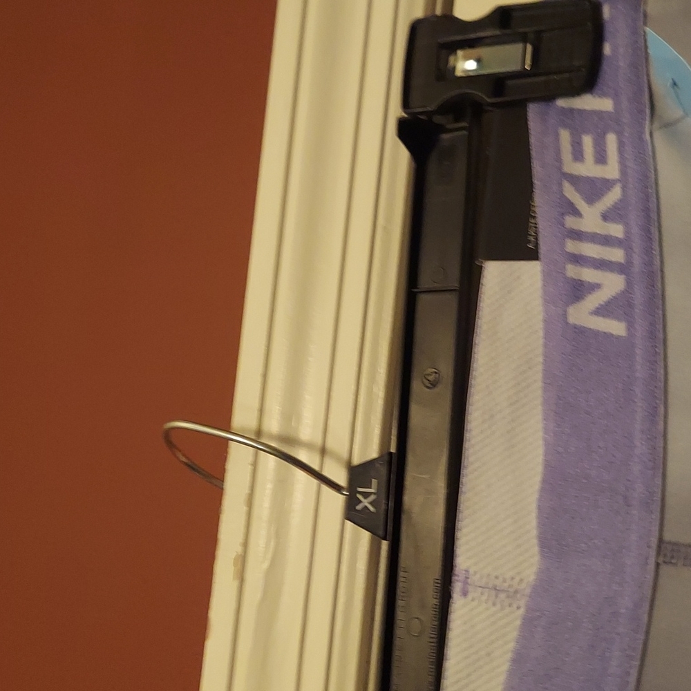 Girl's Nike tight fit leggings - Picture 3 of 8